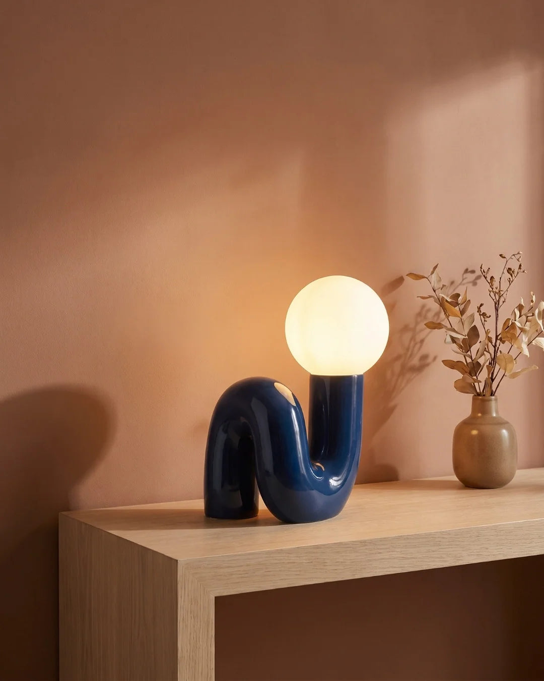 Elocci Sculptural Table Lamp