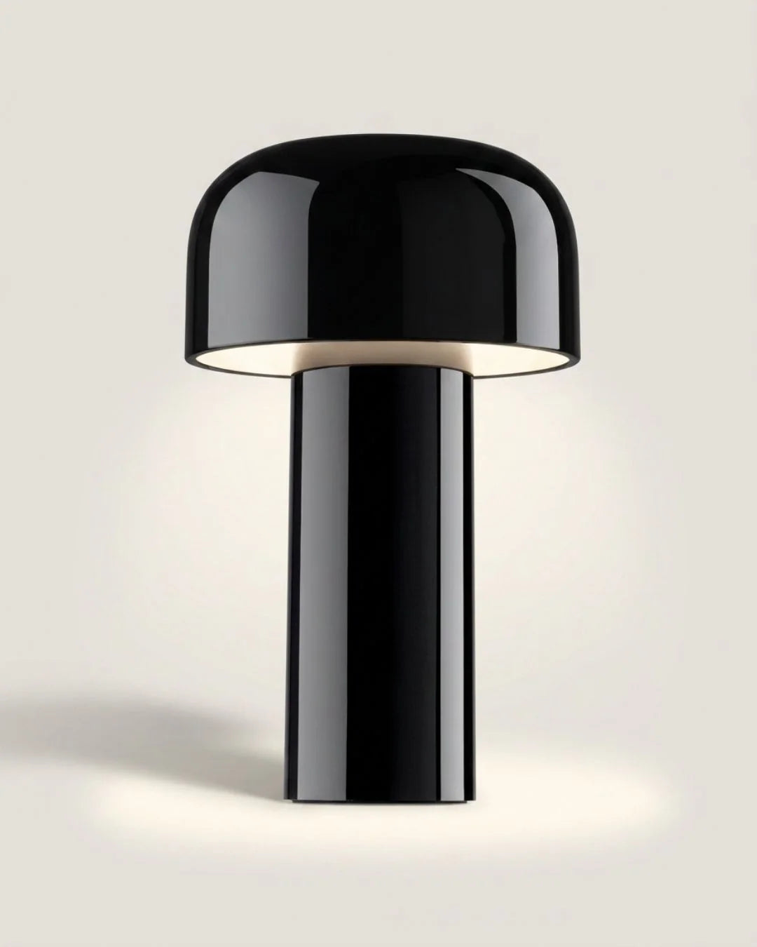 Black glossy cordless table lamp