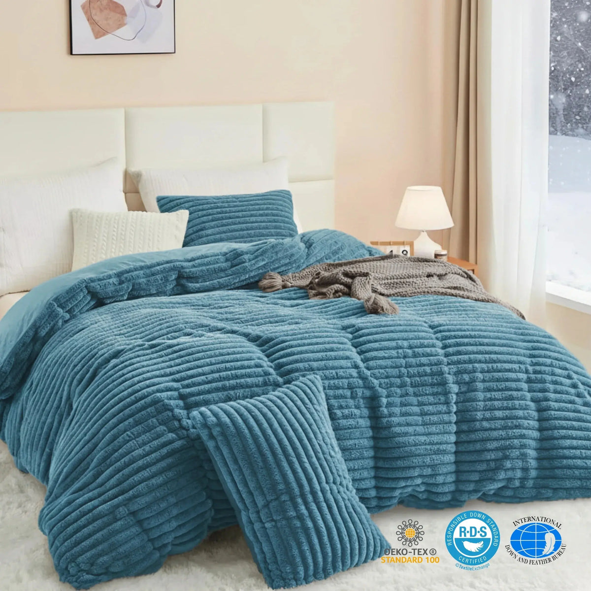 Blue plush fleece duvet cover set with pillowcases
