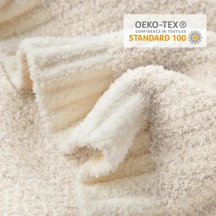 Close-up of plush sherpa side of throw blanket