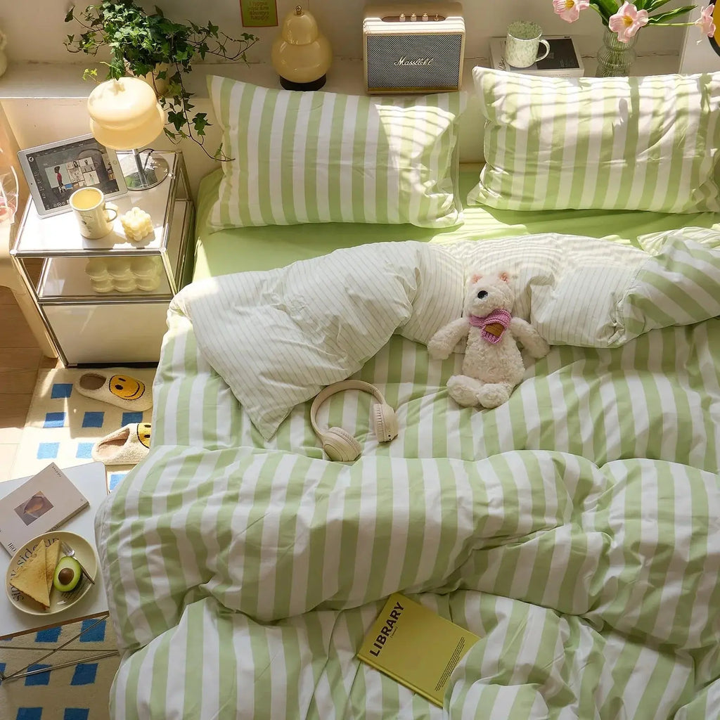 Green striped washed cotton quilt set