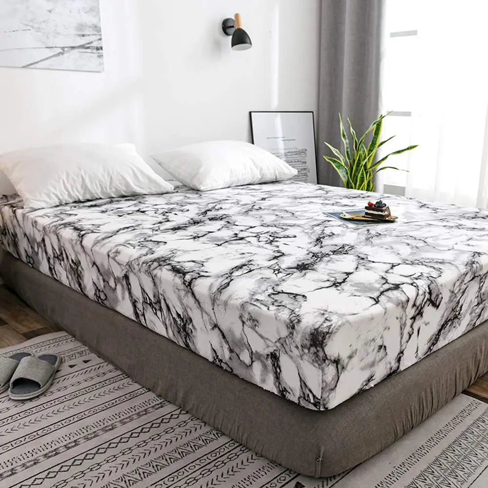 Marble print fitted sheet with matching pillowcases