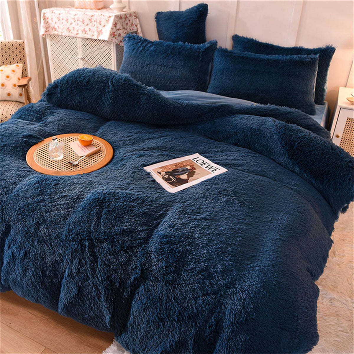 Shaggy navy faux fur bedding with tray