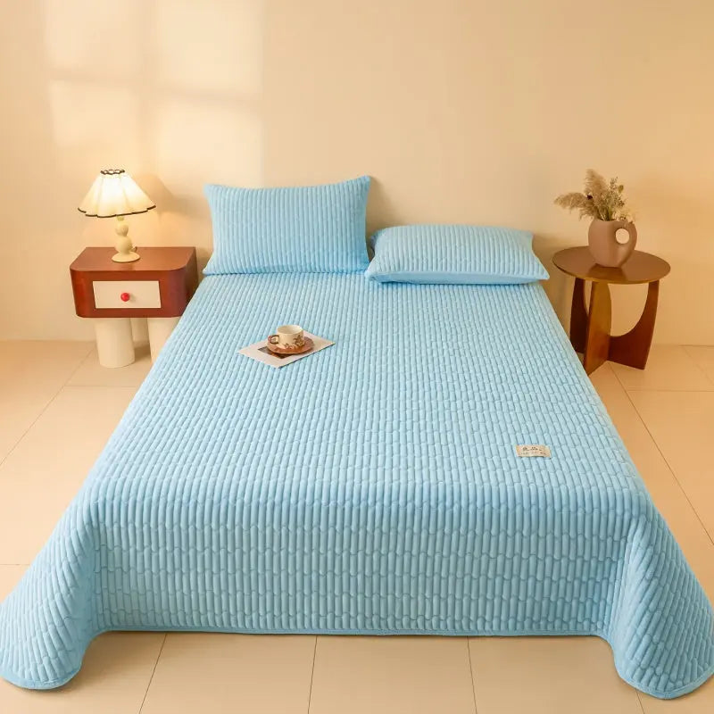 Sky blue lightweight coverlet with pillow shams