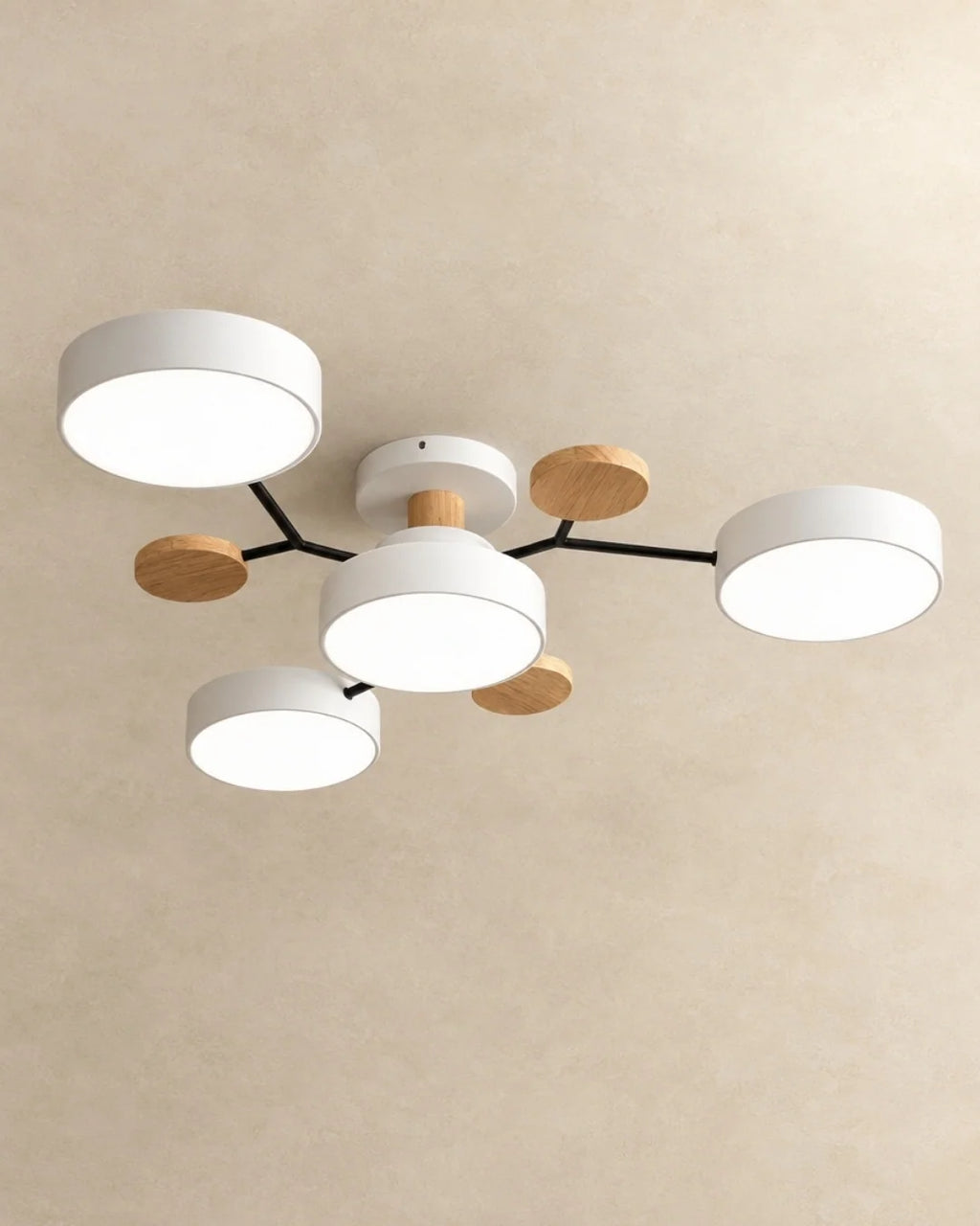 White 4-light sputnik ceiling light